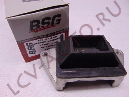 Подушка КПП MT82 Tr 06-